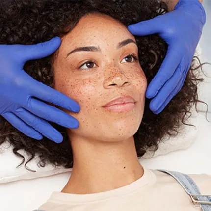 Soins dermatologiques de le peau